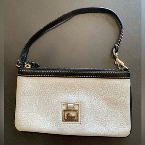 Small White Leather Dooney & Bourke Purse